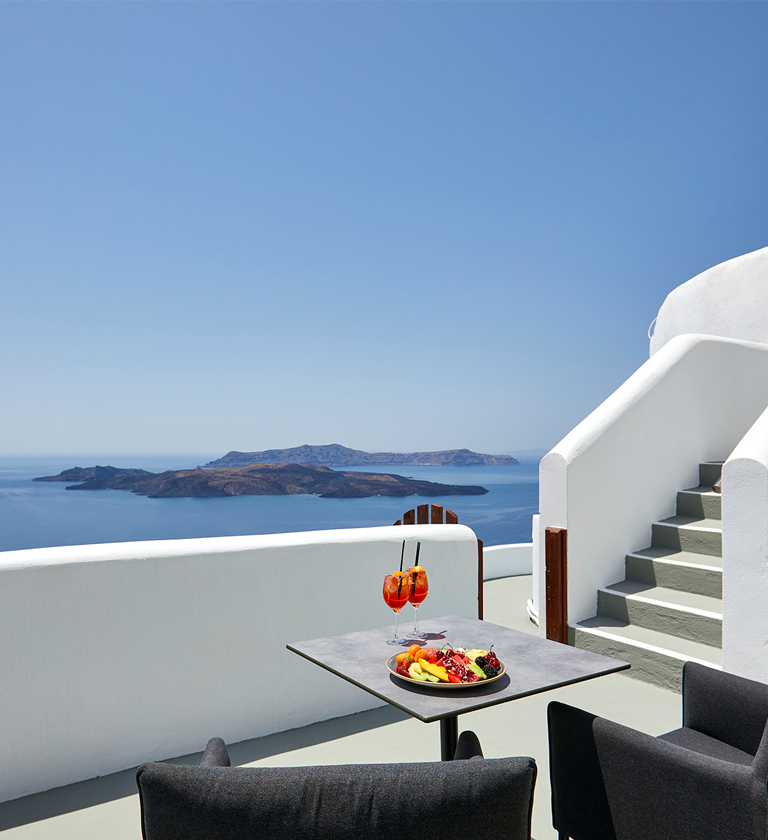 PETIT PALACE LUXURY SUITES